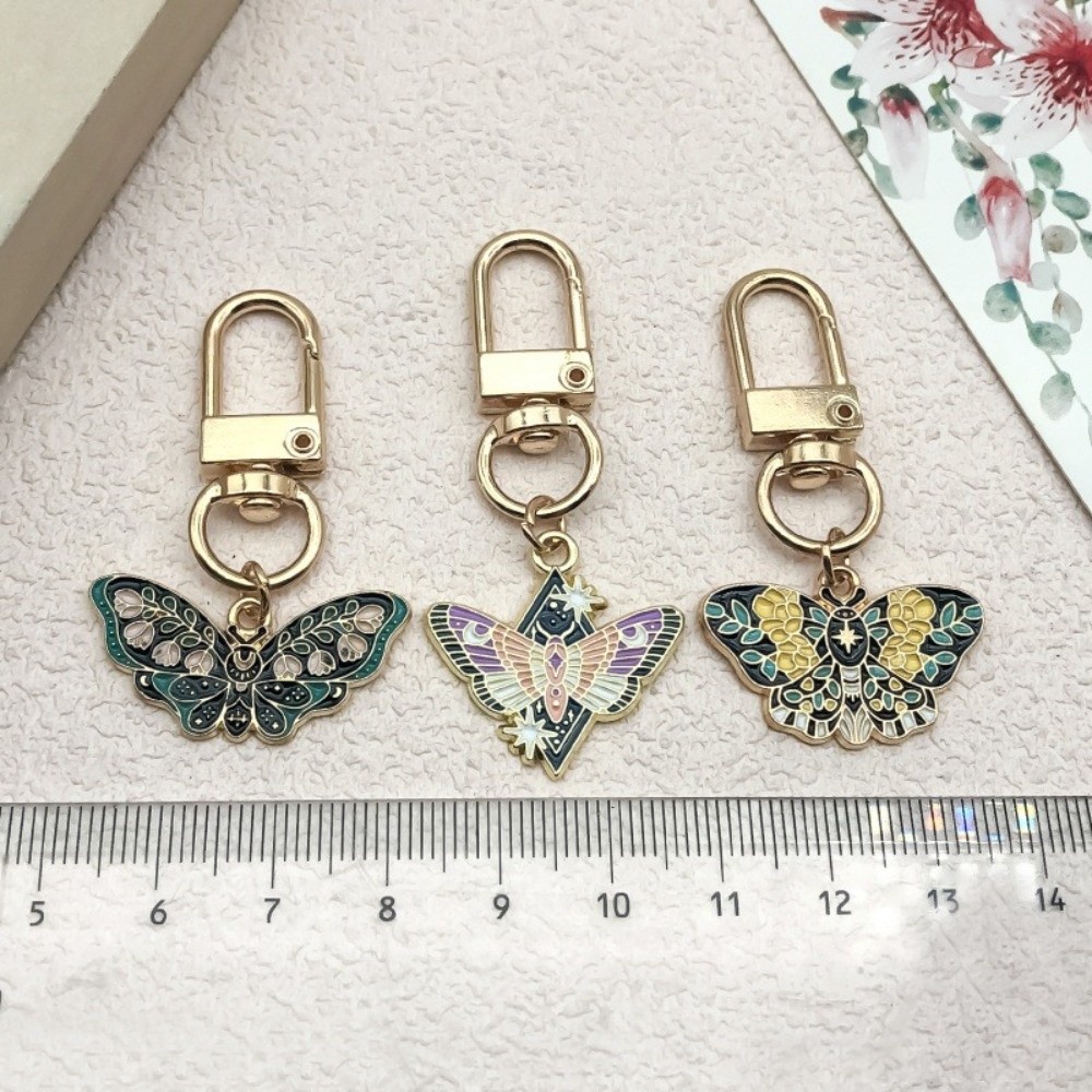 사랑스러운 다채로운 나비 열쇠고리 에나멜 공예 합금 나 - Butterfly Rubber Sheet 리뷰 및 가격